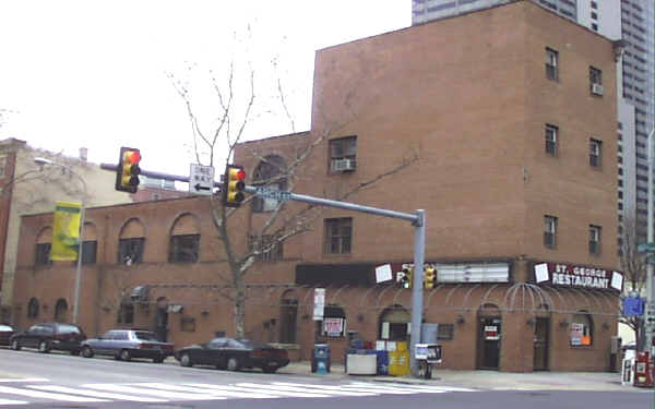 1939 Arch St in Philadelphia, PA - Building Photo - Building Photo