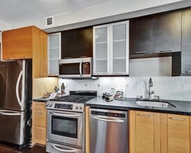 530 E 84th St in New York, NY - Building Photo - Building Photo