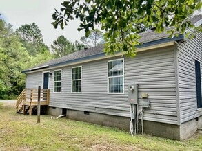 2011 S 7th St in Ocean Springs, MS - Building Photo - Building Photo