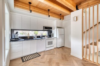 5012-5022-5022 NE 26th Ave in Portland, OR - Building Photo - Building Photo