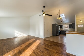 4400 Sunridge Dr in Loveland, CO - Building Photo - Building Photo