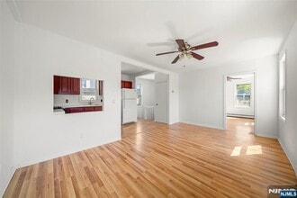 539 Bergen Blvd in Ridgefield, NJ - Building Photo - Building Photo