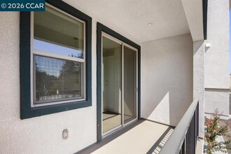 2802 Chattleton Ln in San Pablo, CA - Building Photo - Building Photo