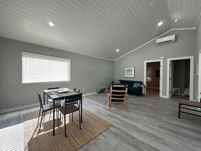 115 Long Pond Loop in Swansboro, NC - Building Photo - Building Photo