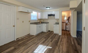 922 Southern Hills Dr in Richmond, KY - Building Photo - Building Photo