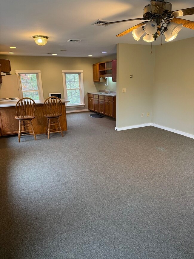 property at 586 Bellows Falls Rd