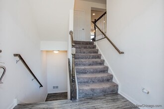 4326 Monroe Ave in Naperville, IL - Building Photo - Building Photo
