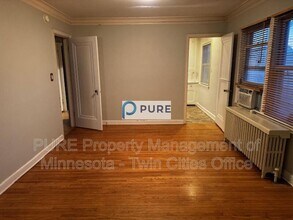 4731 Chicago Ave in Minneapolis, MN - Building Photo - Building Photo