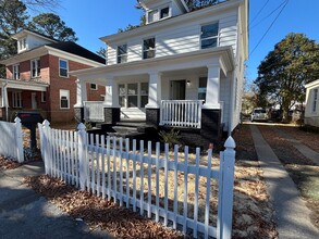 325 S Main St in Suffolk, VA - Building Photo - Building Photo