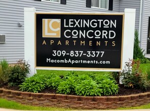 Lexington Concord in Macomb, IL - Foto de edificio - Building Photo