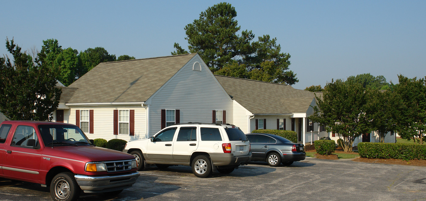 4537 Hargrove Rd in Raleigh, NC - Building Photo