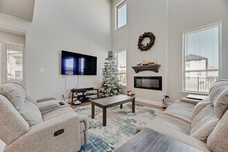 11296 Blackwater Trl in Frisco, TX - Building Photo - Building Photo