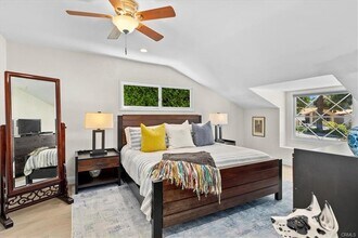 1137 Vía Coronel in Palos Verdes Estates, CA - Building Photo - Building Photo