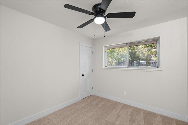 property at 1107 Progreso Dr