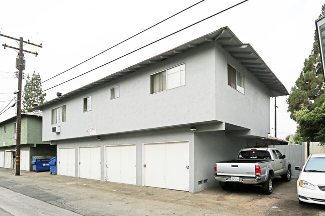 12182 Haster St in Garden Grove, CA - Building Photo - Building Photo