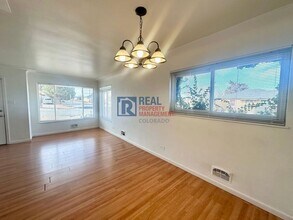 3290 Leyden St in Denver, CO - Building Photo - Building Photo