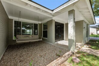 2407 Harrowden Dr in Austin, TX - Building Photo - Building Photo