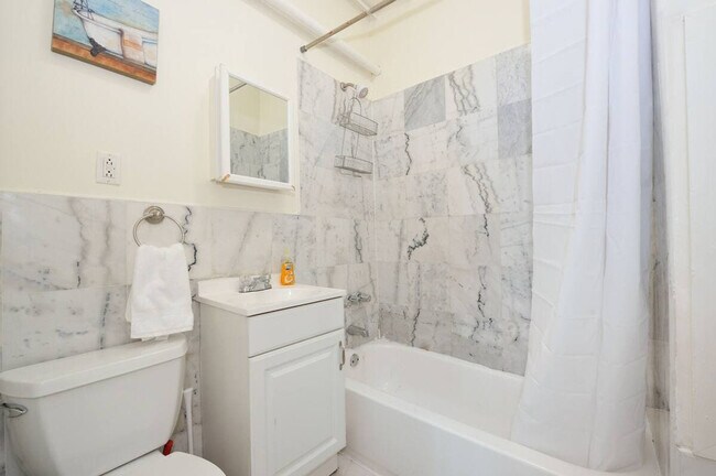 485 9th Ave, Unit SI ID1323895P in New York, NY - Building Photo - Building Photo