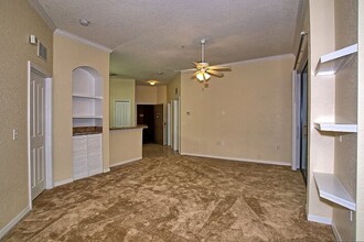 6149 Metrowest Blvd in Orlando, FL - Building Photo - Building Photo