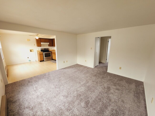 111 Lenox Ave-Unit -111 Lenox Ave #1 in East Stroudsburg, PA - Building Photo - Building Photo