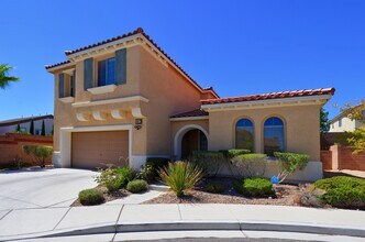 6807 Pleasantville Ct in Las Vegas, NV - Foto de edificio - Building Photo