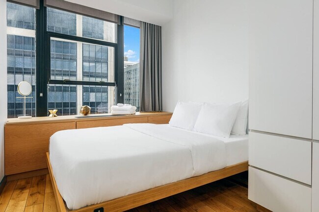 110 Wall St in New York, NY - Building Photo - Building Photo