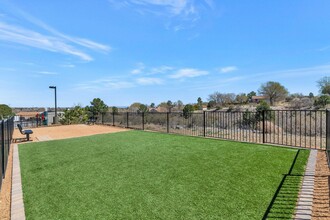 Willow Creek Apartments in Prescott, AZ - Foto de edificio - Building Photo