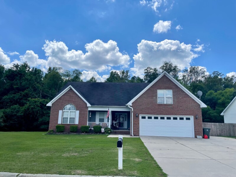 7309 Scenic View Dr in Fayetteville, NC - Building Photo