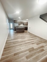 441 Talent Ave Apartamentos