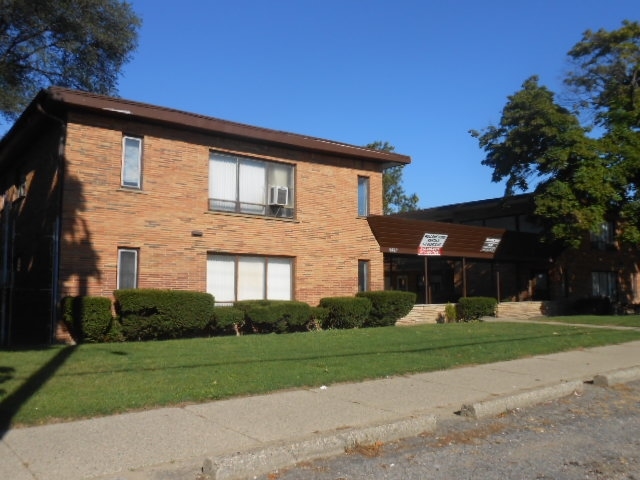 Greenfield Apartments in Detroit, MI - Building Photo