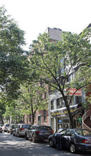 214 W 82nd St in New York, NY - Foto de edificio - Building Photo