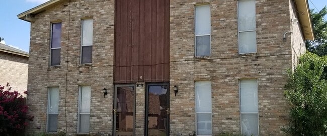 property at 1912 Nolen Ct