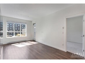 15733-15785 85 Ave in Surrey, BC - Building Photo - Building Photo