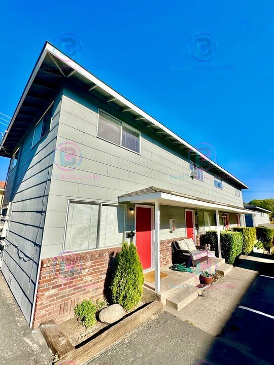1658 Idlewild Dr in Reno, NV - Building Photo