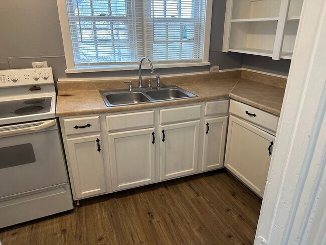 109 Windsor St in Reading, PA - Building Photo - Building Photo