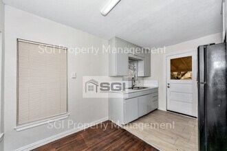 2721 Janice Ln in Fort Worth, TX - Building Photo - Building Photo