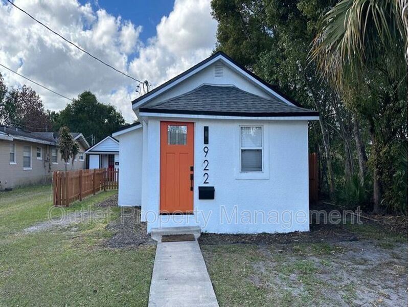 922 La Salle Ave in Orlando, FL - Building Photo