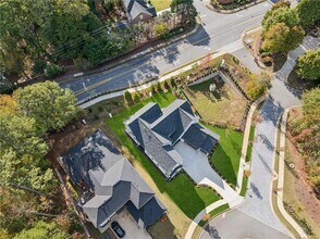 115 Thome Dr in Alpharetta, GA - Building Photo - Building Photo