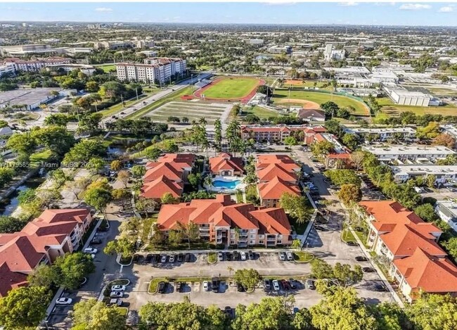 6900 SW 39th St, Unit 112K in Davie, FL - Building Photo - Building Photo