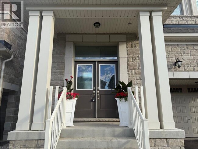 470 Violet Gate in Milton, ON - Building Photo - Building Photo