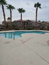 1151 Safari Creek Dr in Henderson, NV - Building Photo - Building Photo