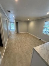 4807 E 10th Ave in Tampa, FL - Foto de edificio - Building Photo