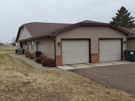 1377 Doman Dr in New Richmond, WI - Building Photo