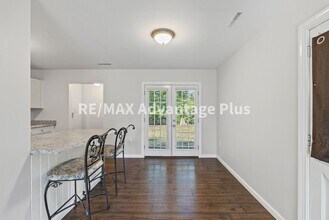 4102 Back Hampden Sydney Rd in Farmville, VA - Foto de edificio - Building Photo