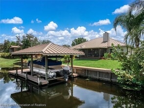 105 Fern Ct in Lake Placid, FL - Building Photo - Building Photo