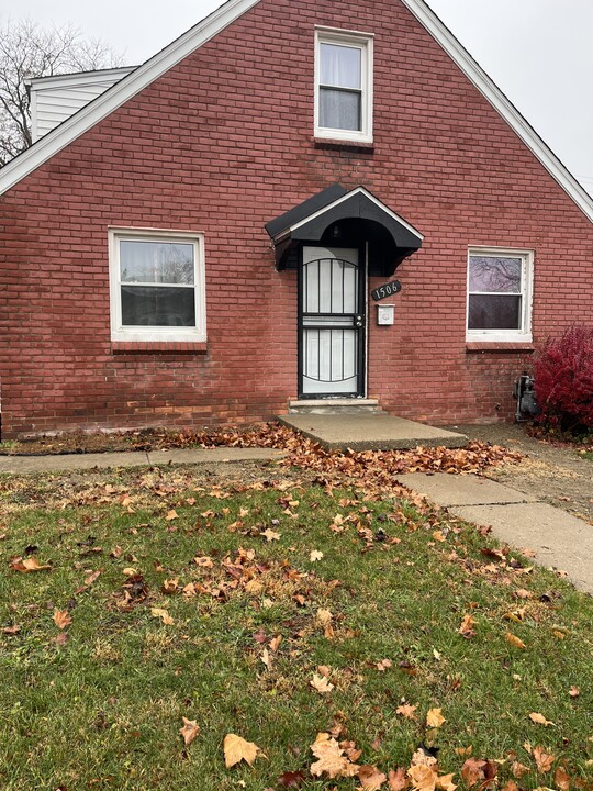 1506 Chandler Ave, Unit Chandler in Lincoln Park, MI - Foto de edificio