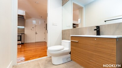 620 Parkside Ave, Unit 1b in Brooklyn, NY - Foto de edificio - Building Photo