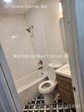 207 S Central Ave in Muscle Shoals, AL - Building Photo - Building Photo