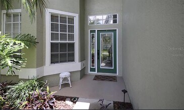 5324 Cottonwood Tree Cir in Valrico, FL - Building Photo - Building Photo