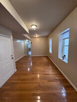 1625 W Diamond St in Philadelphia, PA - Building Photo